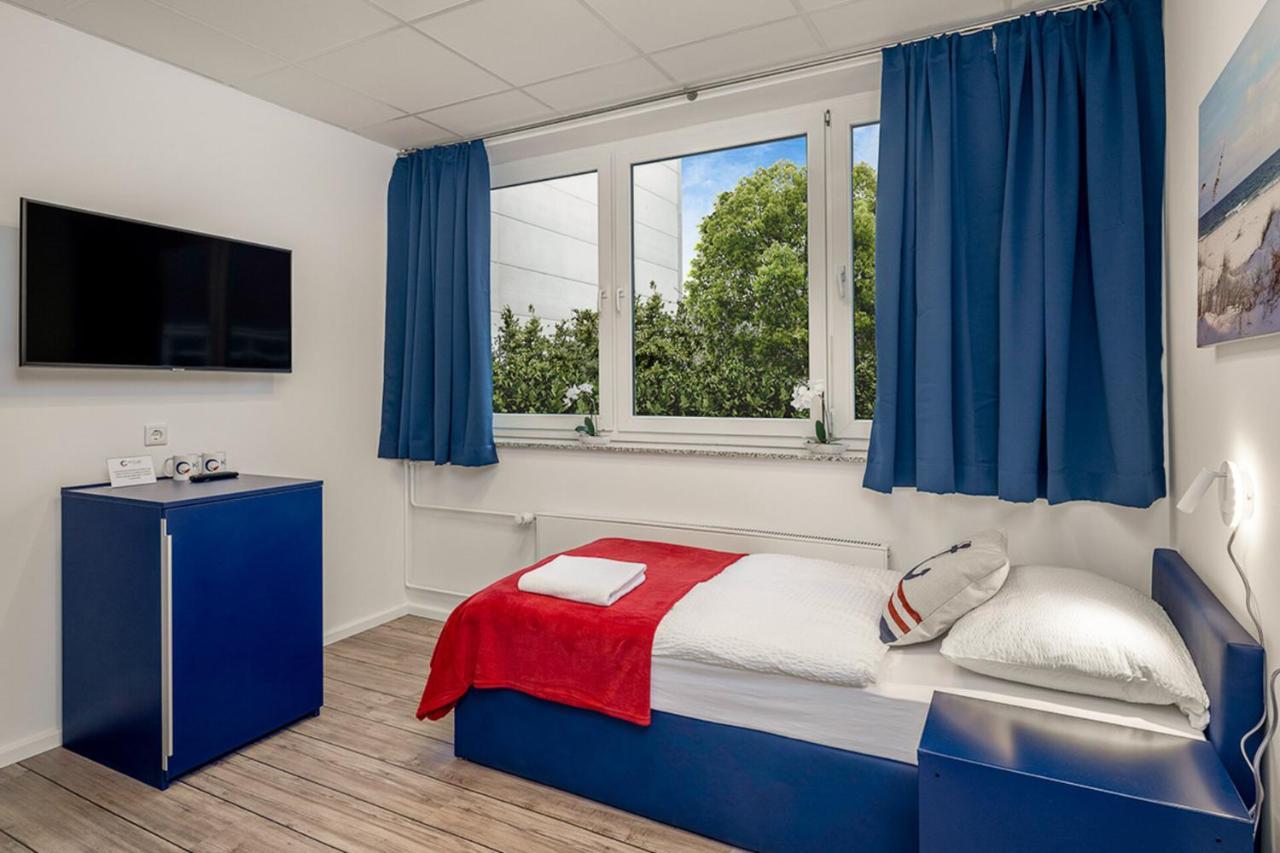 Koje Hostel Hamburg-Harburg Buitenkant foto