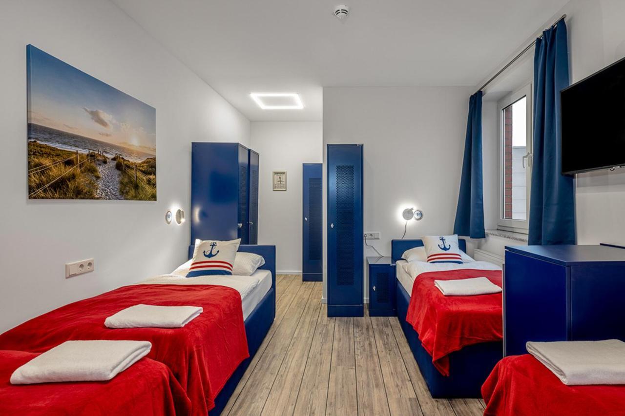 Koje Hostel Hamburg-Harburg Buitenkant foto